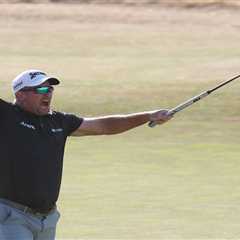 Ryan Fox sinks final putt to win British Open for first career major title