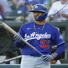 Dodgers move Mookie Betts down batting order amid renewed struggles