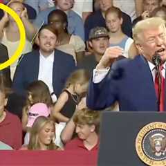 People Can't Believe This Guy Mocking Trump At His Rally Is Real