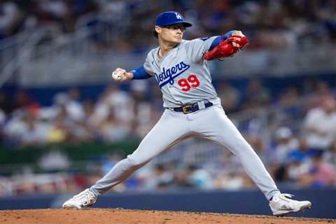 Dodgers fan favorite Joe Kelly takes coaching role at Corona High