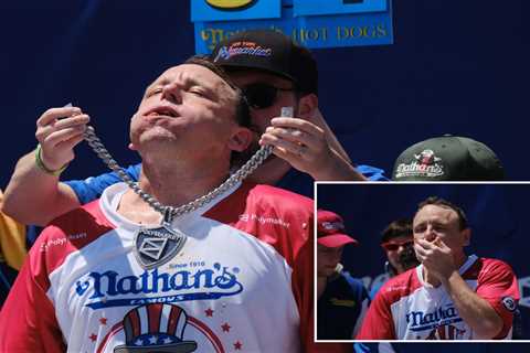 Joey Chestnut wins 4th of July Nathan’s Hot Dog Eating Contest for unrivaled 18th time
