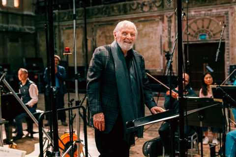 Oscar-Winning Actor Anthony Hopkins Signs with Decca Classics as a Classical Composer