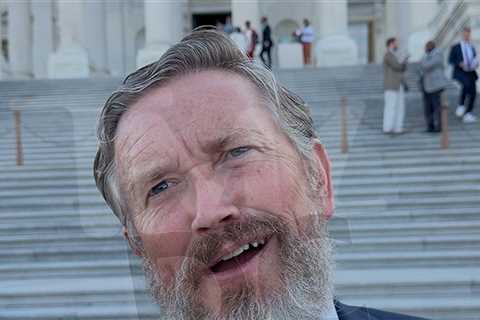 Rep. Thomas Massie Won't Run to Fill Mitch McConnell's Seat