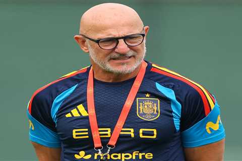 World Cup final between Spain and Argentina is a battle of mentor against protege