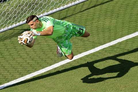 Argentina goalie’s insane history-making performance not enough to claim World Cup crown