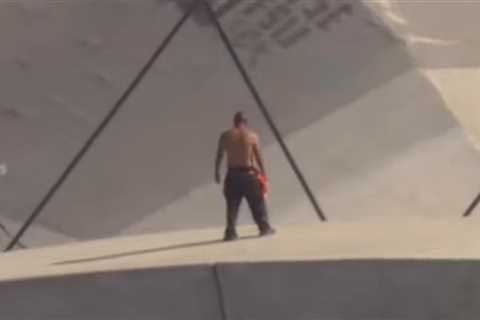 Authorities Surround Shirtless Man Standing on Iconic L.A. Bridge, Watch Live