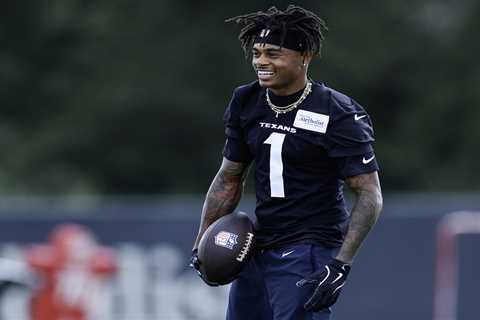 Tank Dell cleared for Texans return after losing 2025 season to knee injury horror
