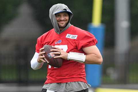 Josh Allen cries in emotional moment discussing newborn daughter