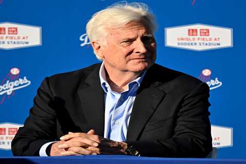 Mark Walter, Dodgers and Lakers owner, suffered stroke amid World Series run