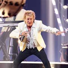 Rod Stewart Concert in Cincinnati Postponed At Last Minute Due to ‘Minor Medical Procedure’