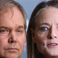 John Hinckley Jr. Sends Jodie Foster Message Decades After Reagan Assassination Attempt