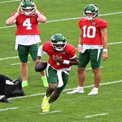 Geno Smith has chance to turn back the clock for Jets — with big question looming