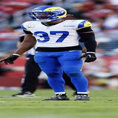 Rams veteran defensive backs labeling young player as ‘All-Pro’