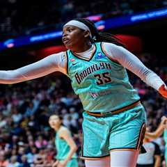 Jonquel Jones delivers fitting Mohegan Sun Arena farewell in Liberty win