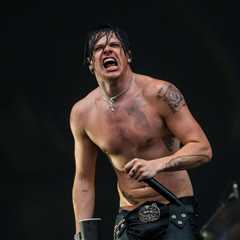 Yungblud Breaks His Leg in Motorcycle Accident, Says He’s Still ‘Giggin”