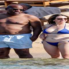 Mike Brown seen with wife in rare photos on luxurious post-Knicks championship vacation