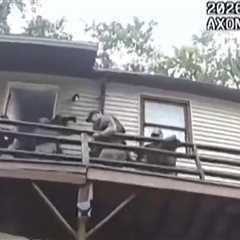 U.S. Marshals Fall Through Wooden Deck While Serving Warrant at Sex Offender's Home