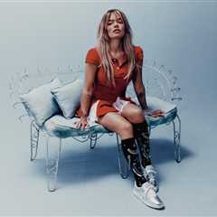 Karol G Floods Hot Latin Songs Chart With ‘No Me Arrepiento de Sentir Tanto’