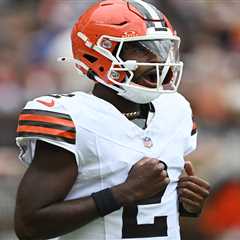 How Shedeur Sanders handled benching news after Browns’ polarizing QB decision