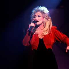 Dolly Parton’s Half-Century Hot 100 Legacy: ‘9 to 5,’ ‘Islands in the Stream’ & More