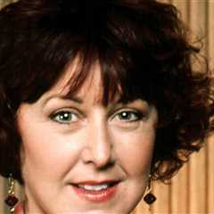 Roxanne Melman On 'L.A. Law' 'Memba Her?!