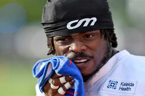 Safety C.J. Gardner-Johnson carted off field in Bills injury concern