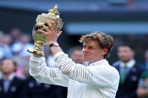 Jannik Sinner out of Cincinnati Open with knee injury as US Open looms