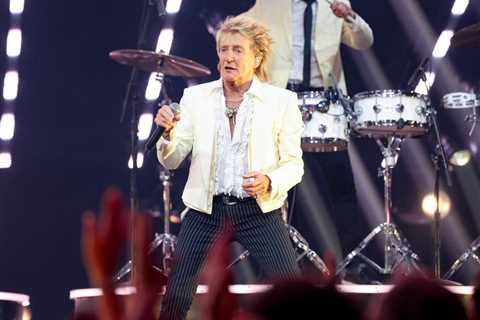 Rod Stewart Cancels More Concerts After Heart Stent Procedure: ‘Sorry to Let My Fans Down’