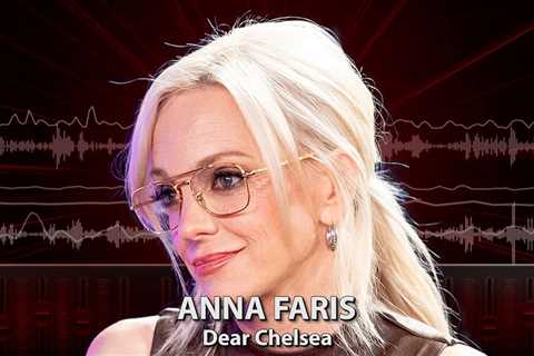 Anna Faris Says She Quit Drinking to Stop 'Self-Sabotage'