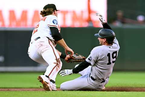 Ryan McMahon exits with hand injury in Yankees’ win: ‘A little sore’