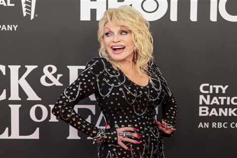 Dolly Parton Chose Her Funeral Song More Than a Decade Ago & Left an Unreleased Song to Be Heard..