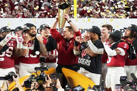 College football top 25 rankings and playoff predictions for 2026