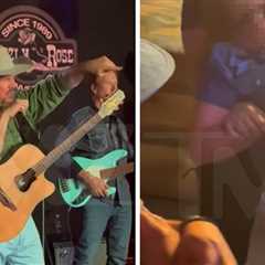 Garth Brooks: Insane Videos Show Fans Carried Out Due To Scorching Heat