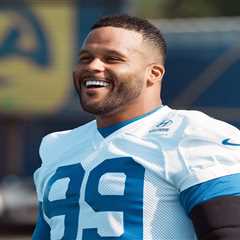 NFL graphic adds new wrinkle to drama around Aaron Donald play in Rams opener