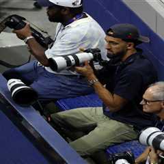 Knicks NBA champ Landry Shamet appears to have a side job — US Open photographer