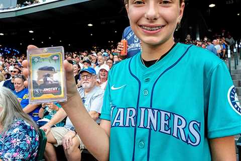 Teen’s rare gold Jimothy rookie card fetches a fortune on eBay auction