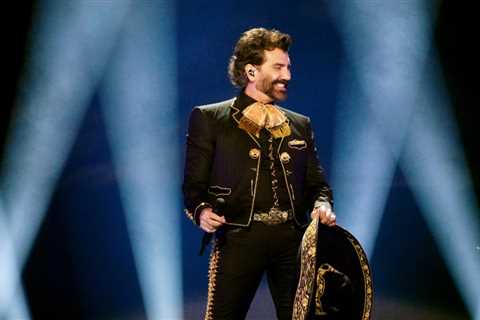 Alejandro Fernández, Maná & More Set for Star-Studded Mexican Independence Day Las Vegas Lineup