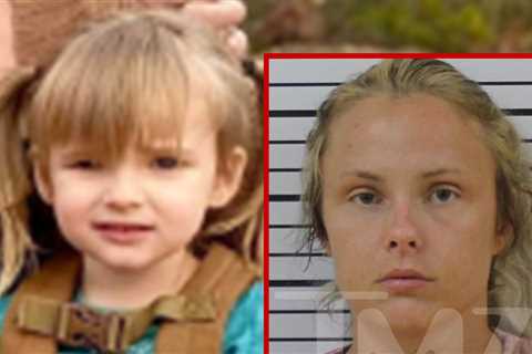 Saylor Hayes' Mom Seen in Odd Video Alerting People Her Daughter is Missing