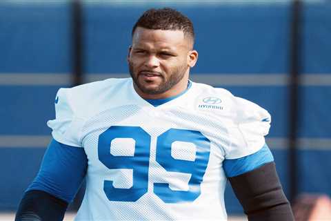 Rams provide key update on Aaron Donald’s status for season opener