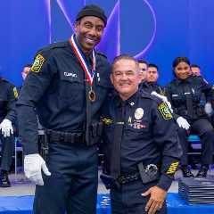 Former Knicks star Amar’e Stoudemire graduates Florida police academy, becomes officer