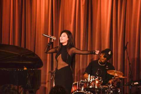 Tia Ray Becomes First Chinese Female Singer to Headline Grammy Museum Show